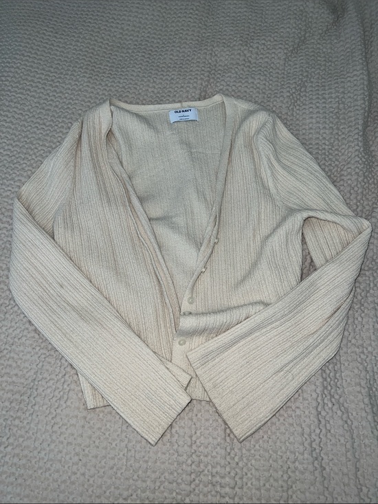 Old Navy Sweaters - Old Navy Light Cream Ribbed V-Neck Button-Up Cardigan